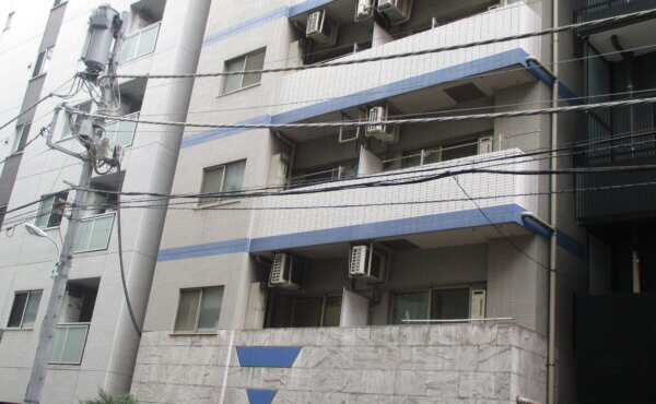 日本橋三越前アムフラット　７階部分　（７０２号室）